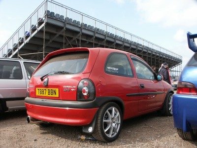 Vauxhall Corsa : click to zoom picture.